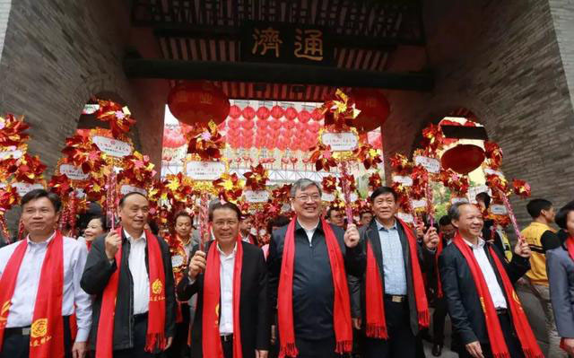 廣東佛山“行通濟”民俗盛大上演，玉金山瓷磚帶您回顧現(xiàn)場盛景！